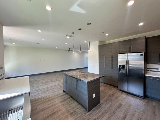 Building Photo - 6437-39 West 86th NEW 4 BED 4 BATH + ROOF ...