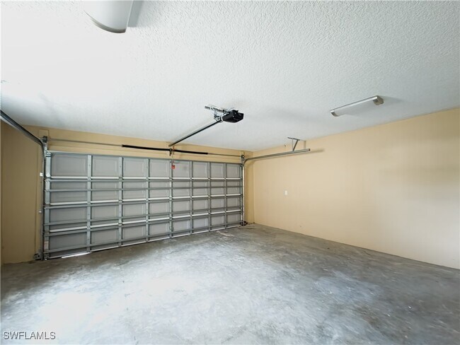 Building Photo - 506 Siena Ct