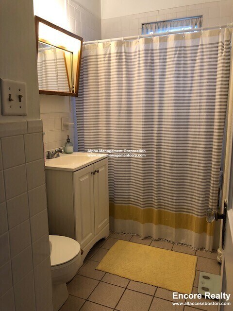 Building Photo - 155 Summer St