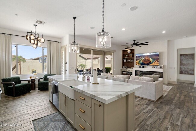 Building Photo - 10412 E Acoma Dr