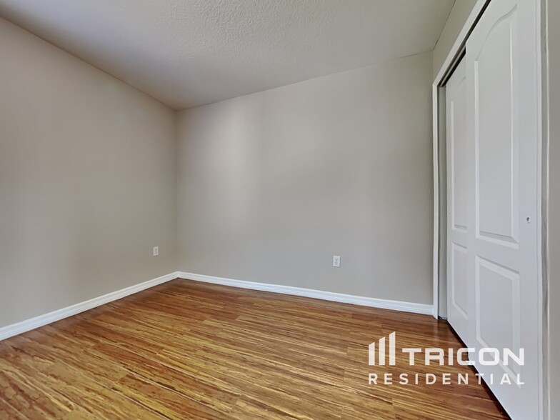 Building Photo - 18816 Litzau Ln
