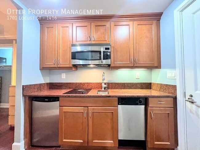 Building Photo - 1701 Locust St