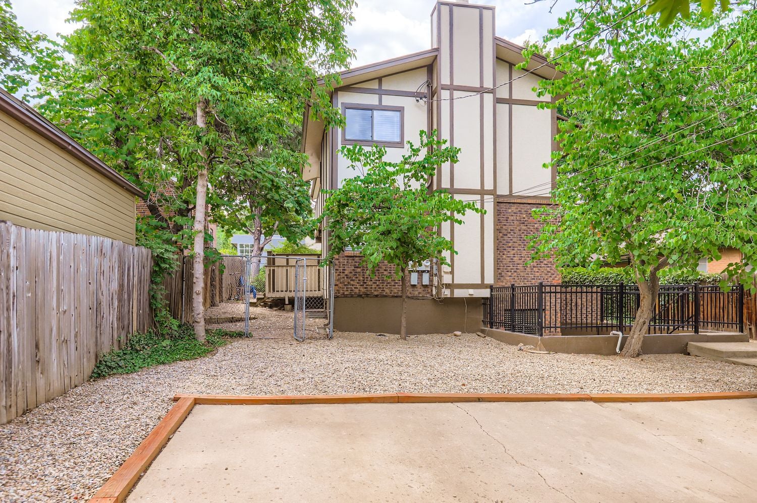 Building Photo - 720 17th St