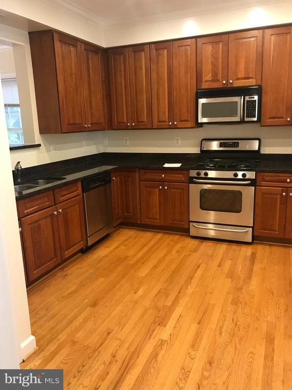 Building Photo - 5654 8th Rd N