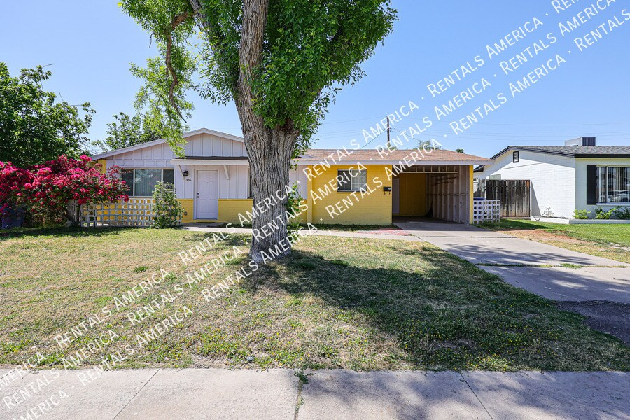 Building Photo - 335 E Papago Dr