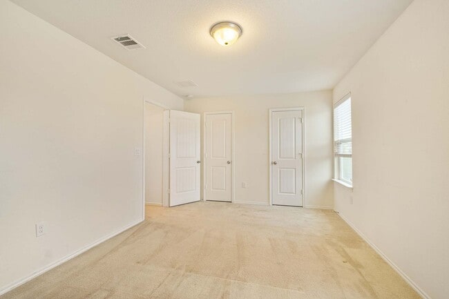 Building Photo - Pfabulous 3 Bedroom, 2.5 Bath, 2-Story Home In Pflugerville
