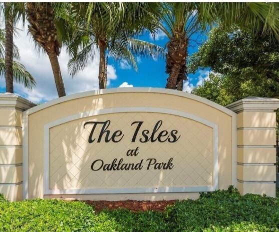 Building Photo - 3236 NW 31st Terrace