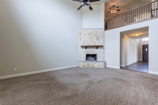 Building Photo - 3312 Blue Jay Ln