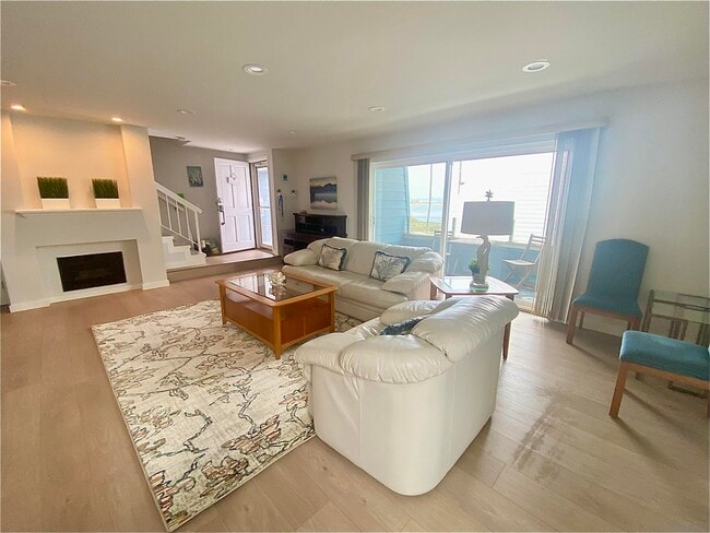 Building Photo - 16 Montego Ct