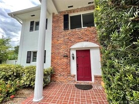 Building Photo - 10672 SW 77th Ave