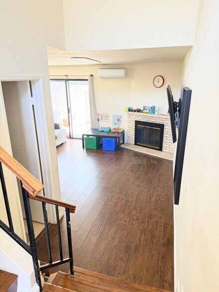 Building Photo - 13532 Francisquito Ave