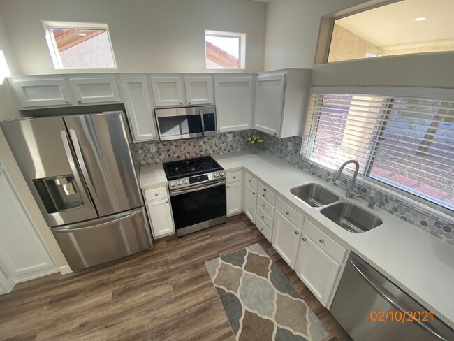 Building Photo - Sun City Summerlin 55+ Community