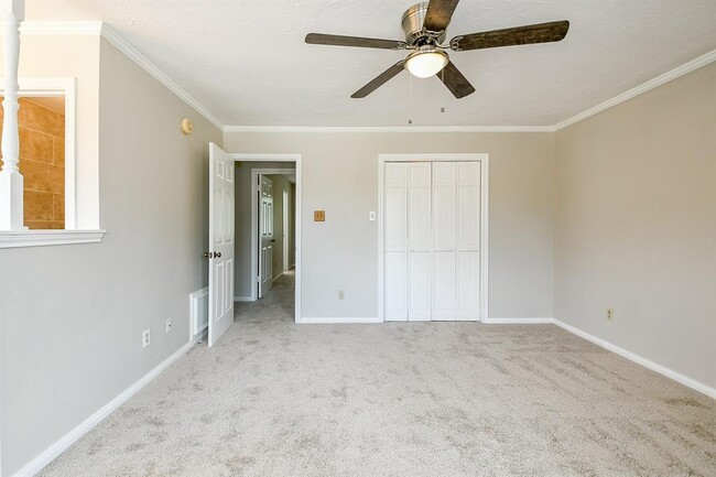 Building Photo - 3423 Berry Grove Dr