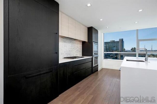 Building Photo - 1388 Kettner Blvd