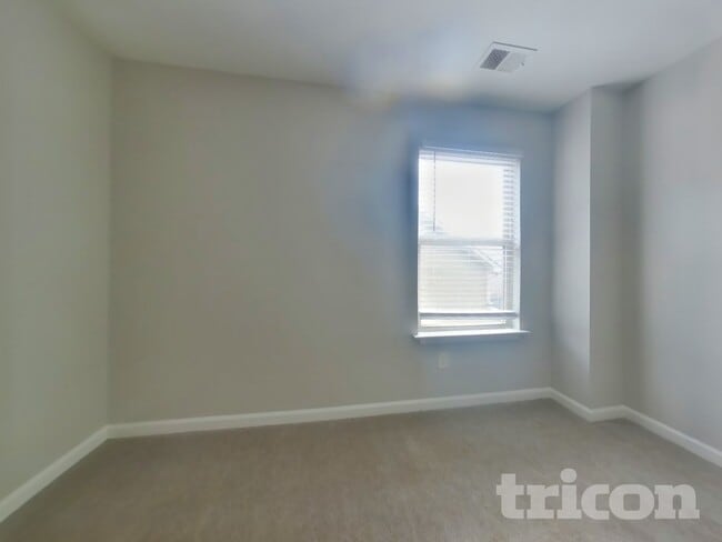 Building Photo - 54 Wyndham Ct