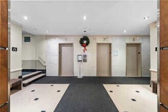 Building Photo - 201 St Pauls Ave