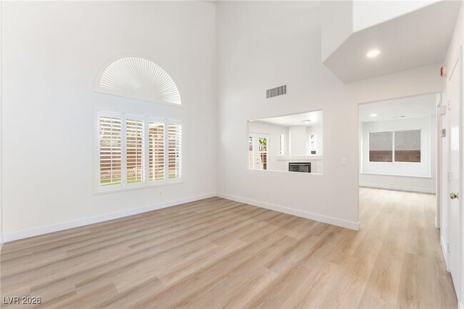 Building Photo - 1813 Navajo Lake Way