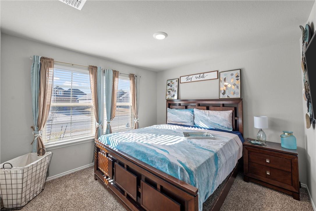 Building Photo - 7009 Llano Dr