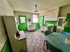 Building Photo - 1708 Watson St