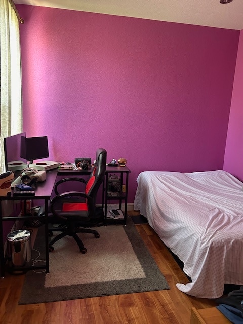 Building Photo - 1020 S San Marino Way