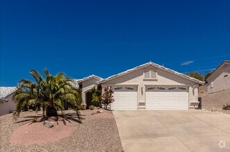 Building Photo - 2961 Winterhaven Dr