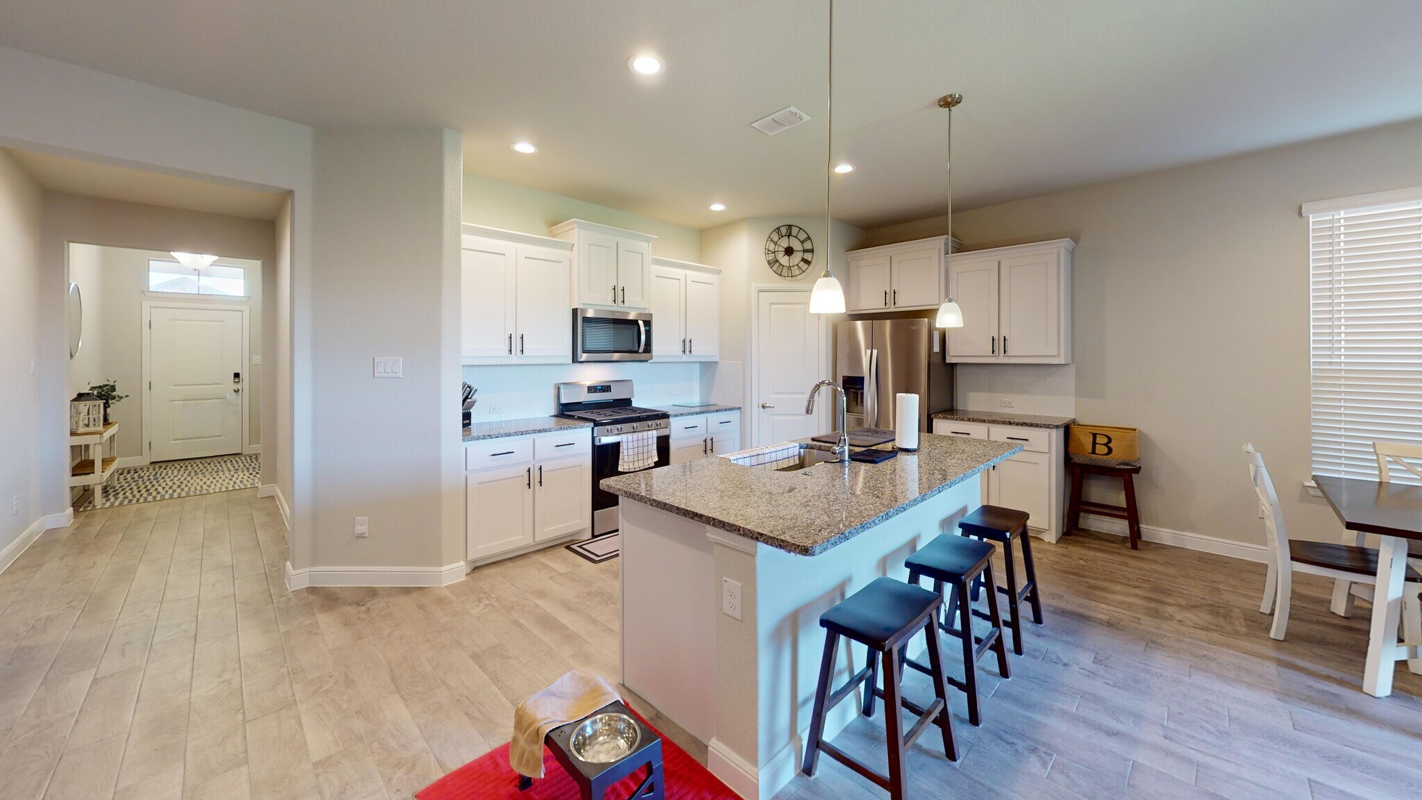 Building Photo - 817 Greenford Mnr
