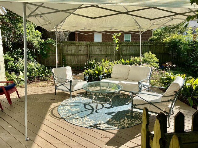 Building Photo - 1320 Terrace St