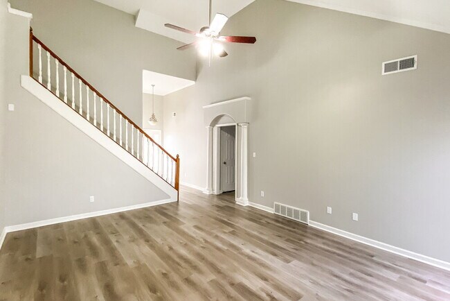 Building Photo - 9852 Winsford Ln