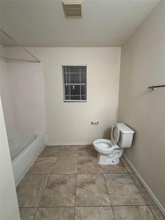 Building Photo - 12500 Campana Dr