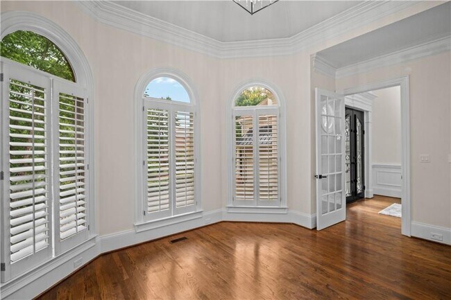 Building Photo - 8630 Moor Park Run