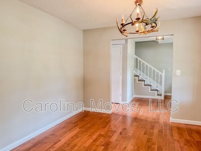 Building Photo - 205 Winterthur Dr