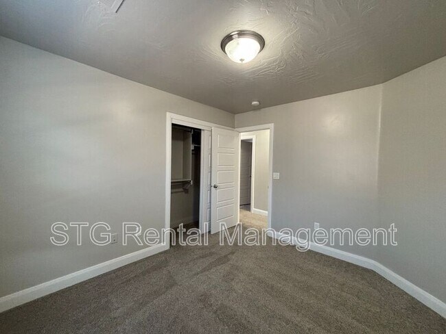 Building Photo - 3628 S Atlanta Ln