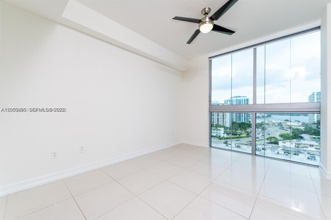 Building Photo - 7901 Hispanola Ave