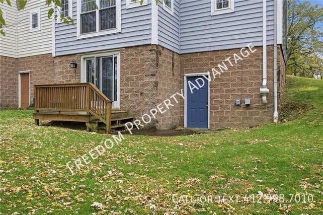 Building Photo - 137 Freeland St