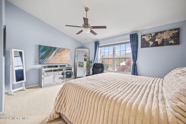 Building Photo - 761 Banyan Ct
