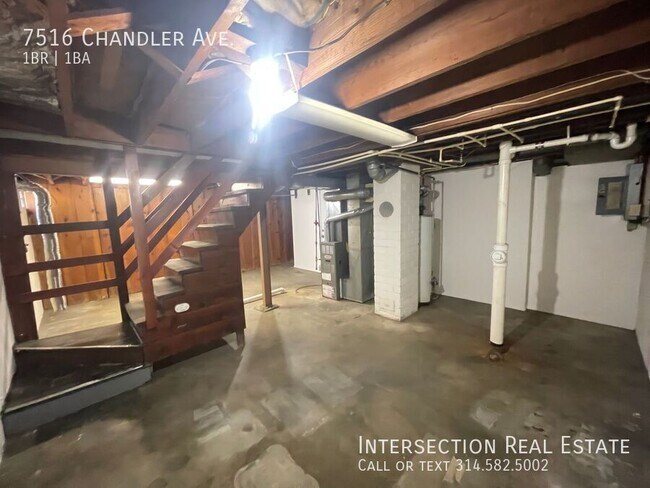 Building Photo - 7516 Chandler Ave