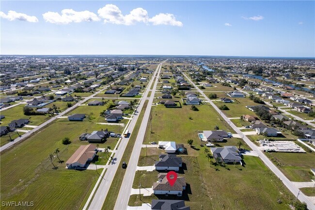 Building Photo - 2431 Tropicana Parkway W