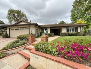 Building Photo - 4 Bedroom Home in Del Cerro with SOLAR!!