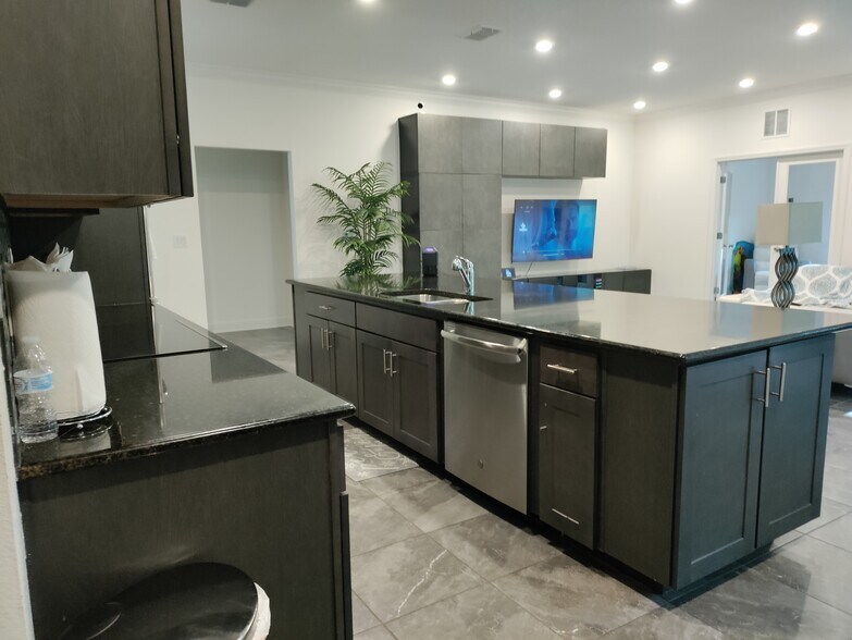 Building Photo - 15057 Canvasback Rd