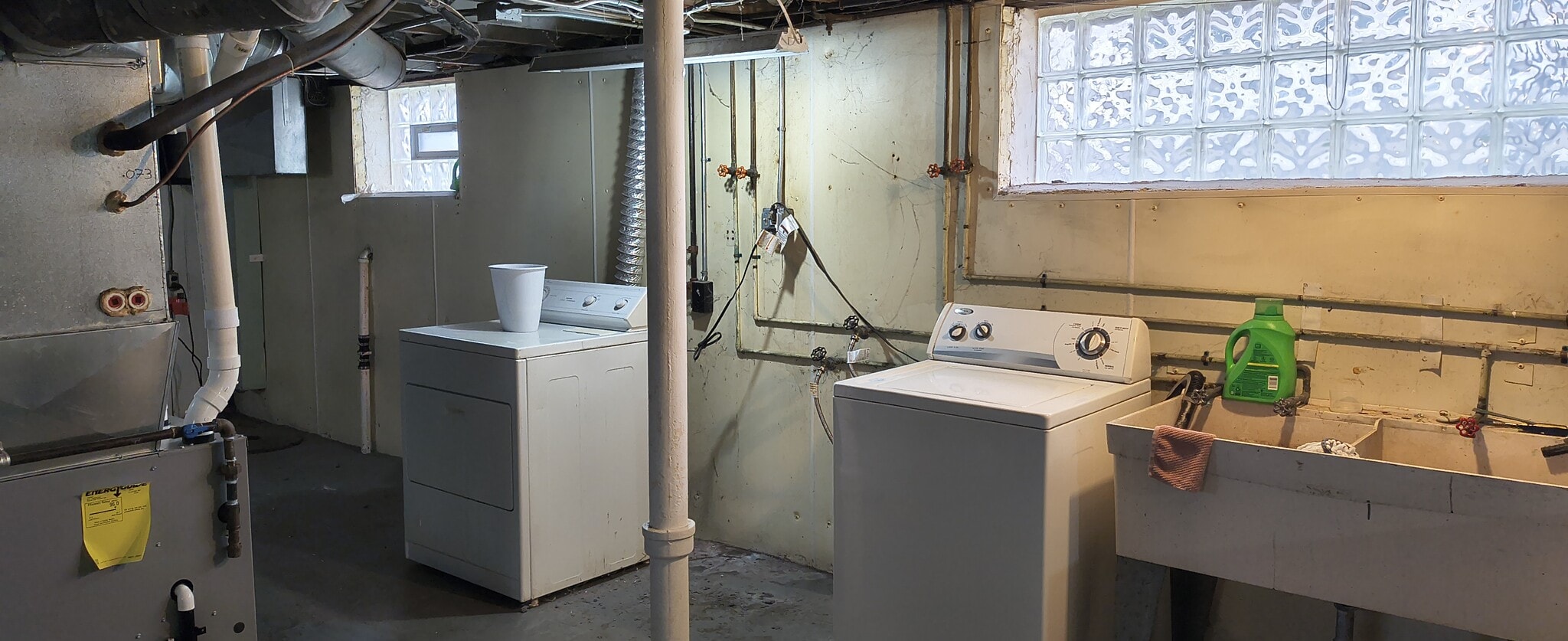 Building Photo - 4504 Beta Ave