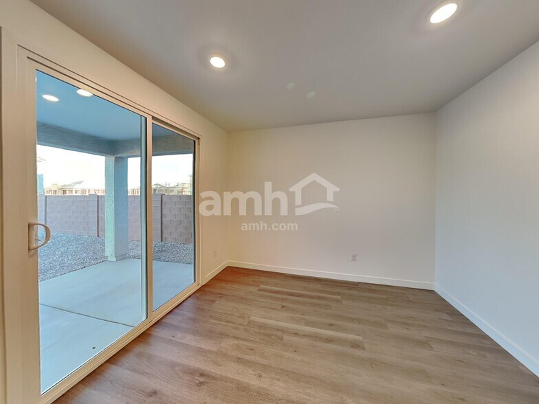 Building Photo - 14155 N Luckett Rd