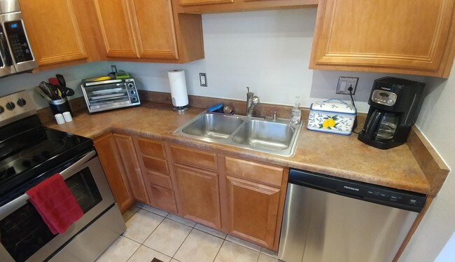 Building Photo - Scottsdale Park Place Condominium