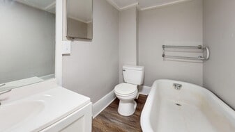 Building Photo - 1072 Wooster Rd W