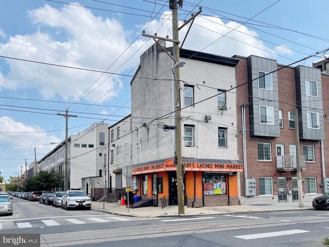 Primary Photo - 619 N 11th St