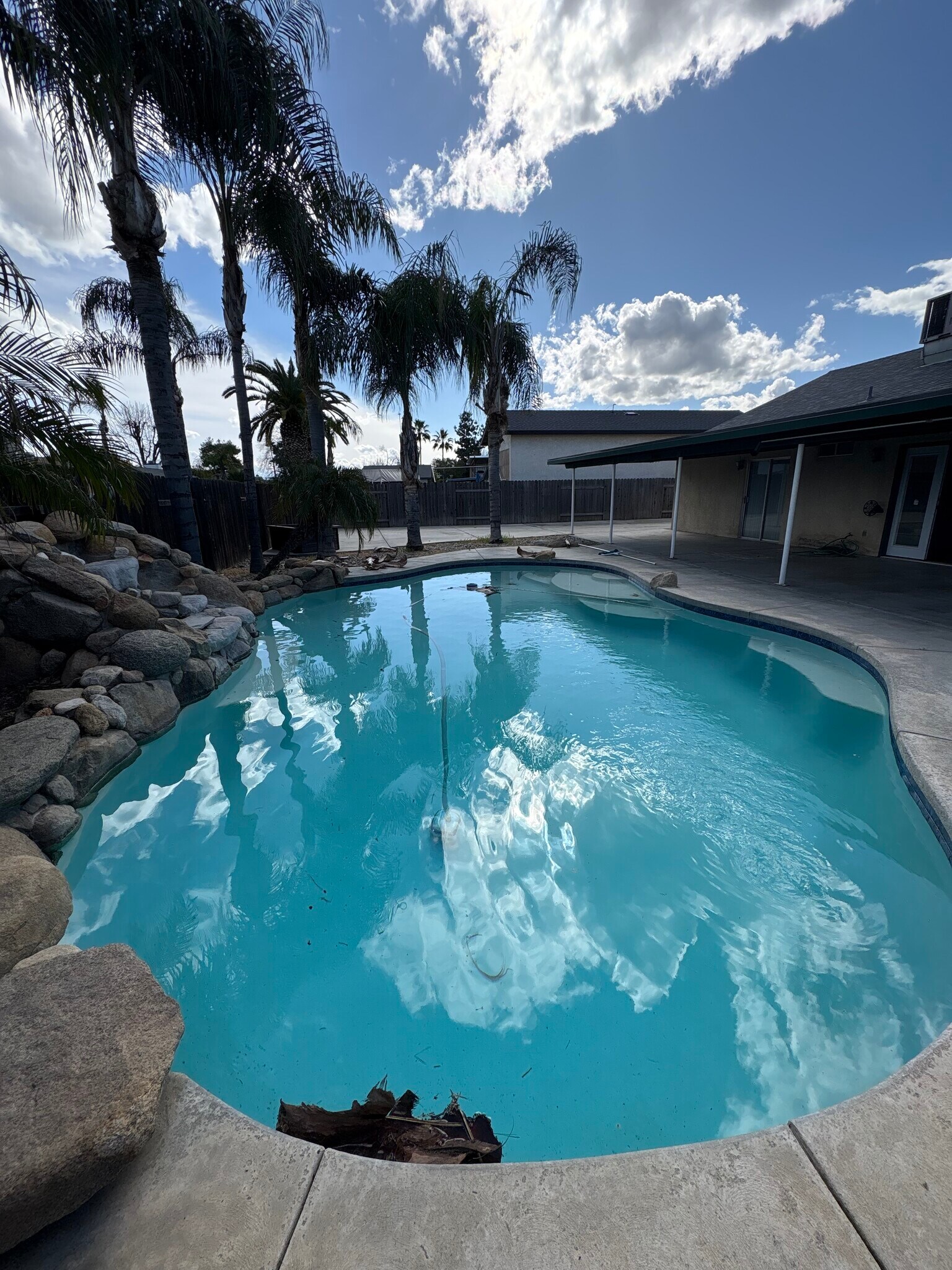 Building Photo - 3800 Collier St