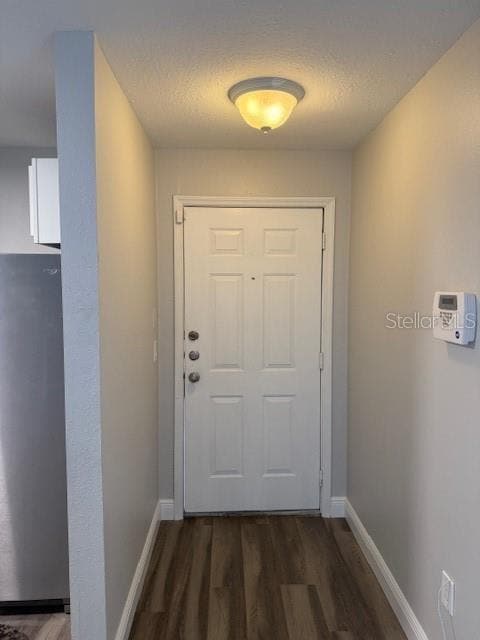 Building Photo - 1989 Summer Club Dr