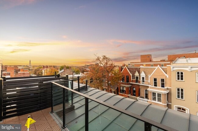 Building Photo - 810 Prince St