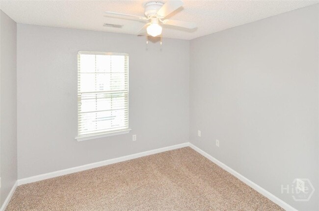 Building Photo - 1040 Canyon Oak Loop