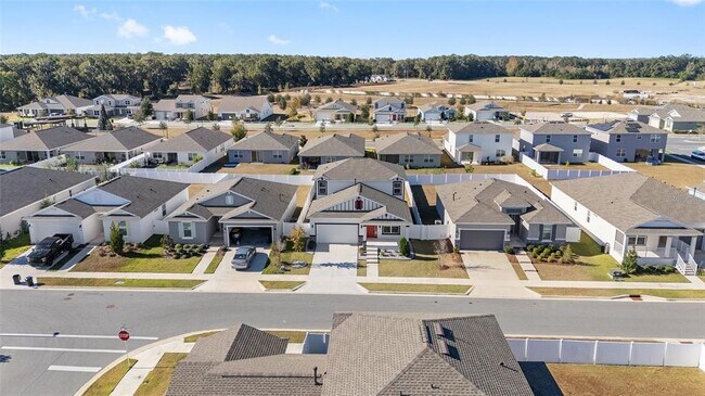 Building Photo - 6366 SW 77th Ave