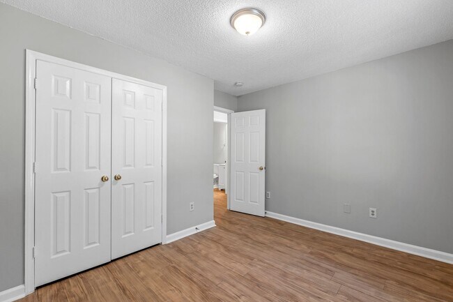 Building Photo - 1811 Cody Ave